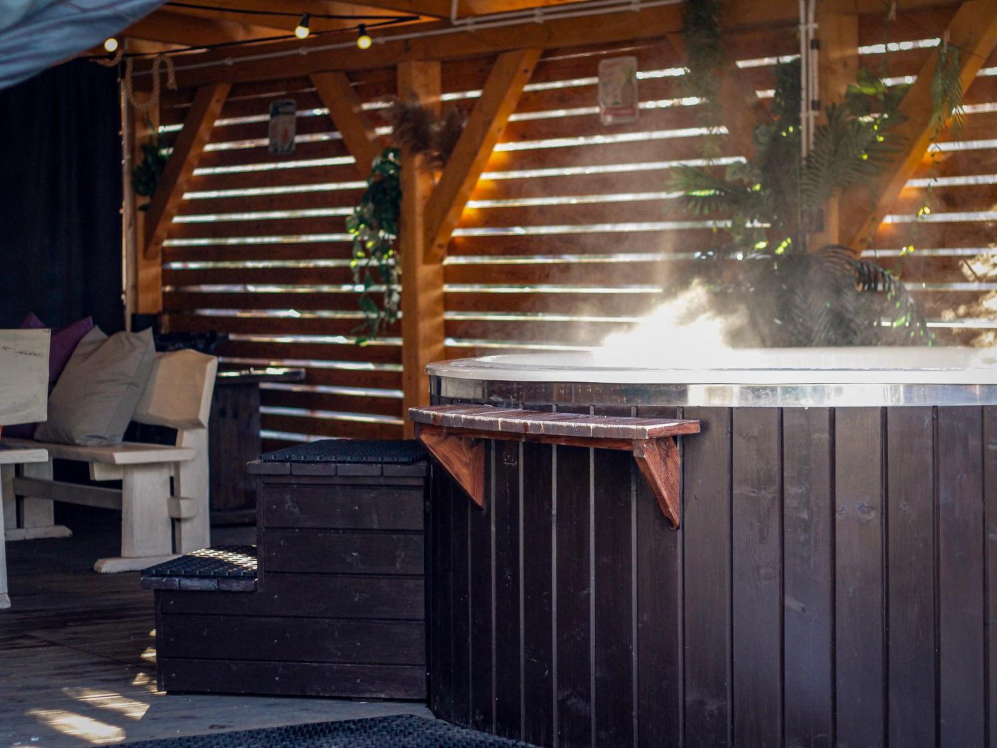 Aloha Glamp - Okragle Domki Przy Rzece - Balia I Sauna - Energylandia Zagornik Δωμάτιο φωτογραφία
