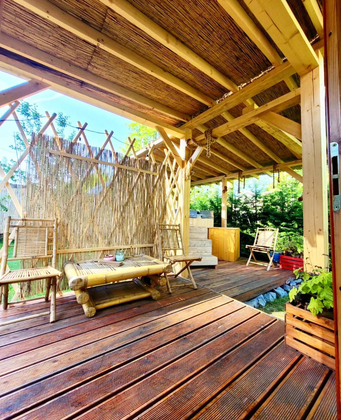 Aloha Glamp - Okragle Domki Przy Rzece - Balia I Sauna - Energylandia Zagornik Δωμάτιο φωτογραφία